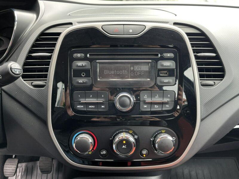 Renault Captur Klimatyzacja, Tempomat,El. Szyby,El. Lusterka,Kamera Cofania,Bluetooth I (2013-2019)