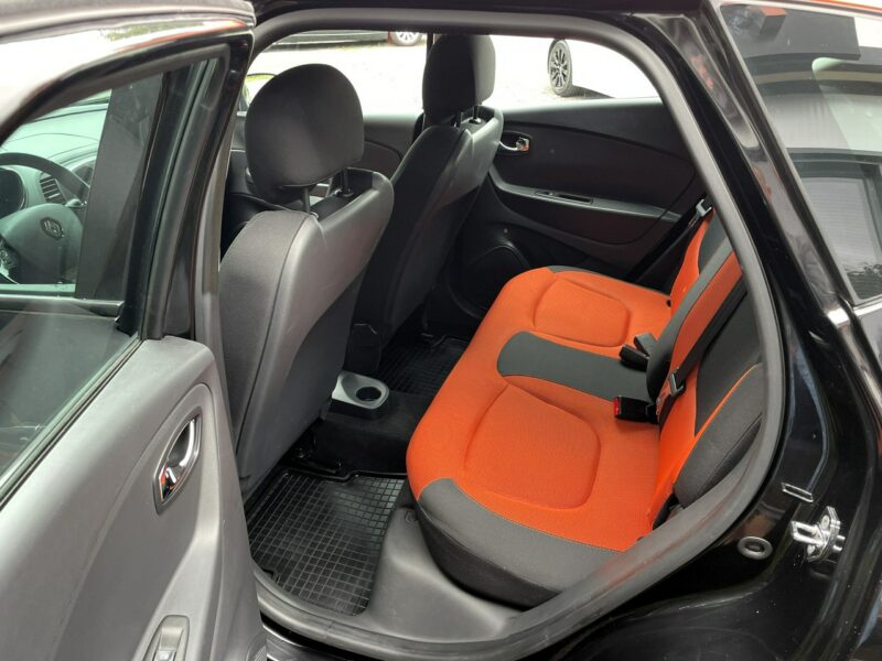 Renault Captur Klimatyzacja, Tempomat,El. Szyby,El. Lusterka,Kamera Cofania,Bluetooth I (2013-2019)