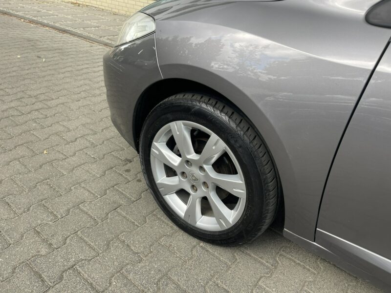 Renault Fluence 2.0 Benzyna Automat