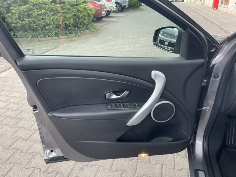 Renault Fluence 2.0 Benzyna Automat