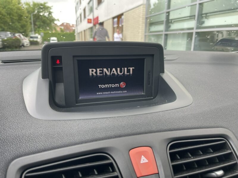 Renault Fluence 2.0 Benzyna Automat