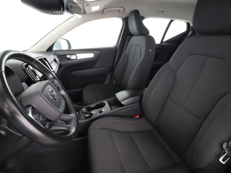Volvo XC 40 GRATIS! Pakiet Serwisowy o wartości 800 zł!