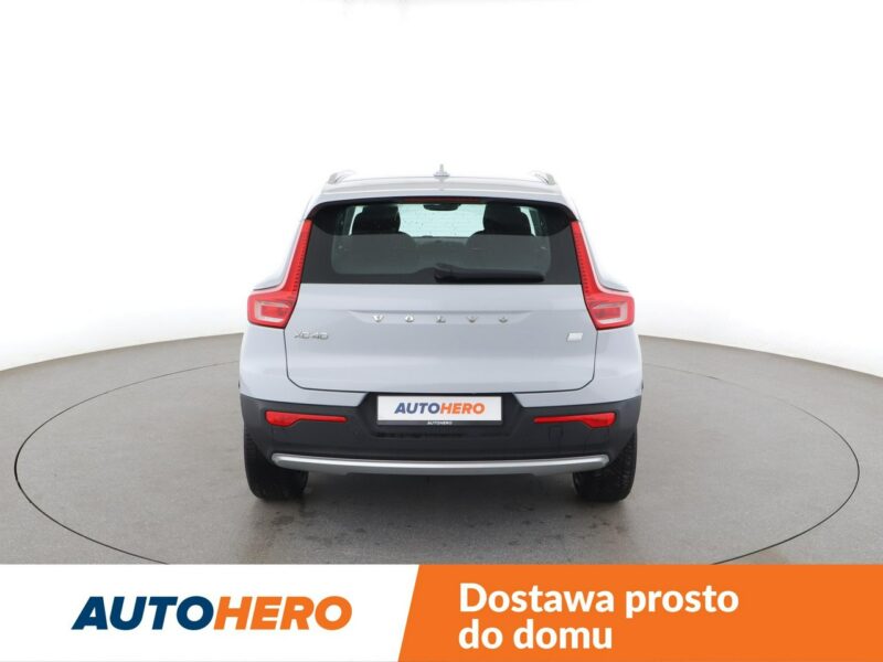 Volvo XC 40 GRATIS! Pakiet Serwisowy o wartości 800 zł!