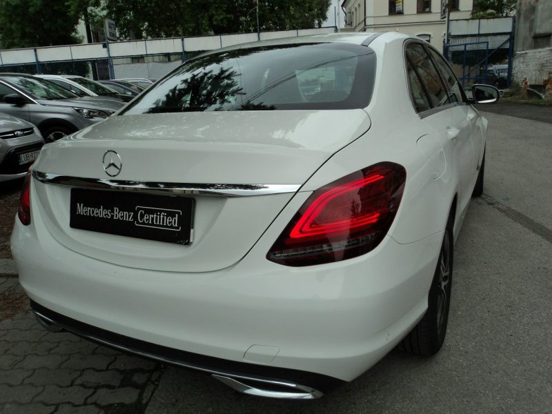 Mercedes C 250 sprzedam MERCEDESA C 250 z2019r po LEASINGU pełna FAKTURA 23 VAT W205 (2014-2021)
