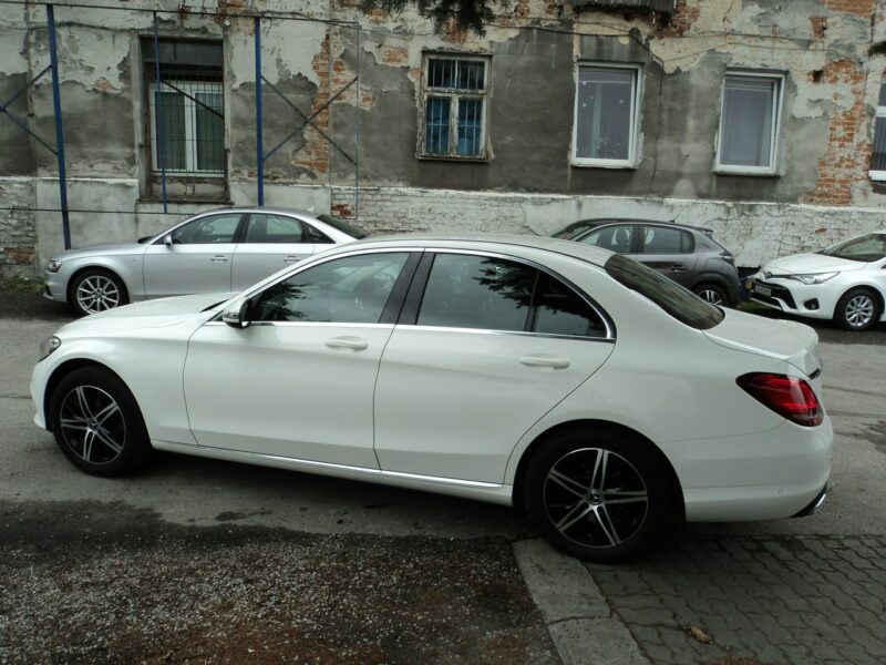Mercedes C 250 sprzedam MERCEDESA C 250 z2019r po LEASINGU pełna FAKTURA 23 VAT W205 (2014-2021)