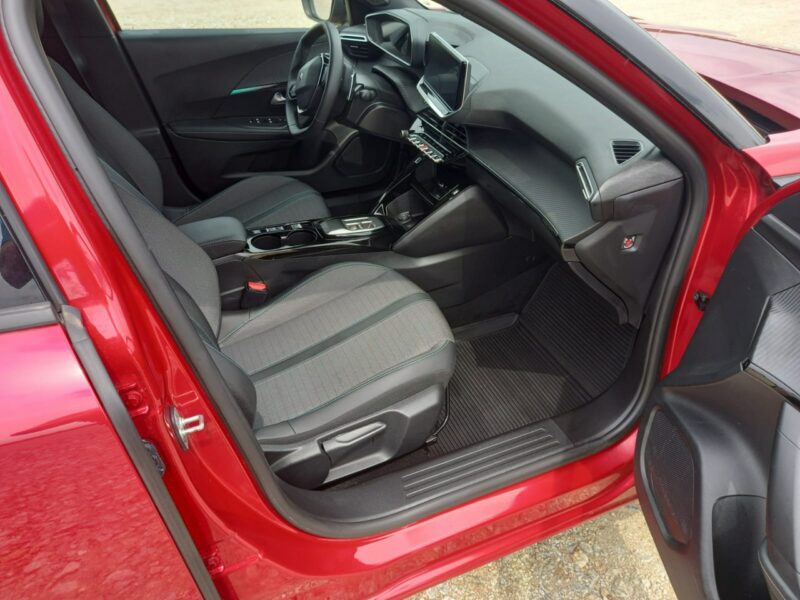 Peugeot 2008 II (2019-)