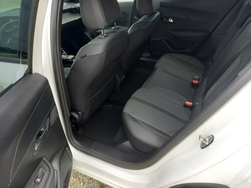 Peugeot 2008 II (2019-)