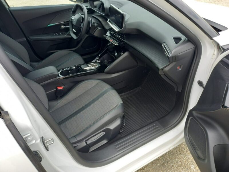 Peugeot 2008 II (2019-)