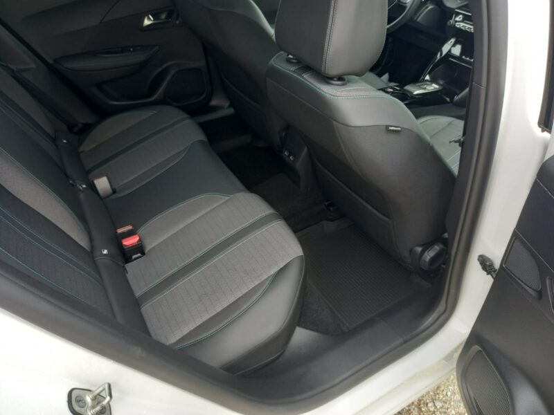 Peugeot 2008 II (2019-)