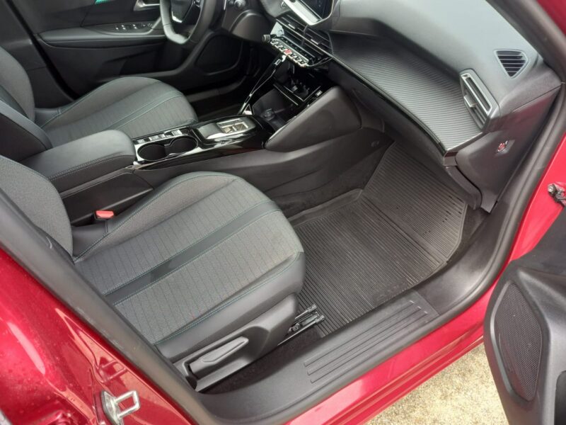Peugeot 2008 II (2019-)
