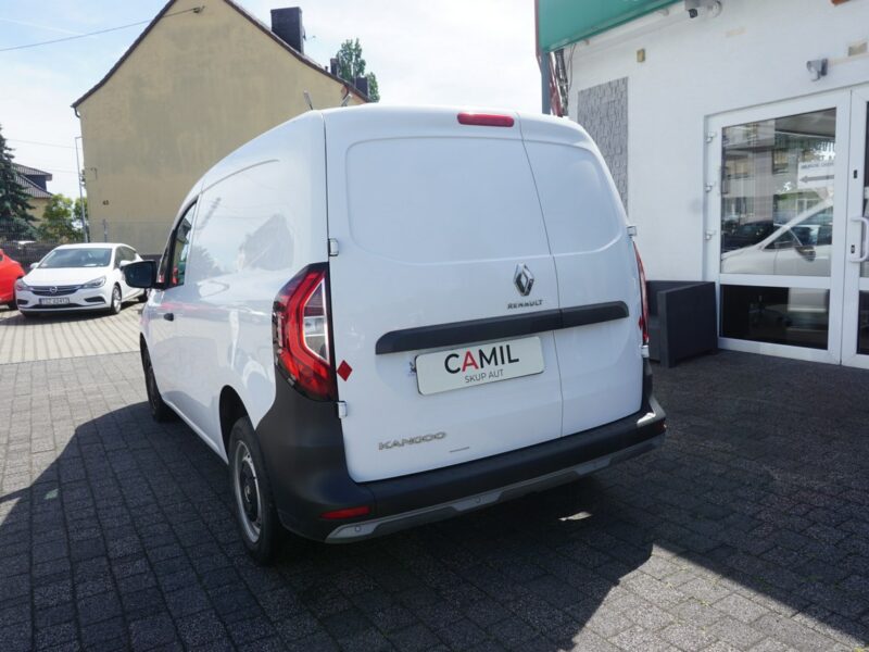 Renault Kangoo zarejestrowany, ubezpieczony III (2021-)