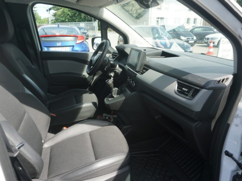 Renault Kangoo zarejestrowany, ubezpieczony III (2021-)