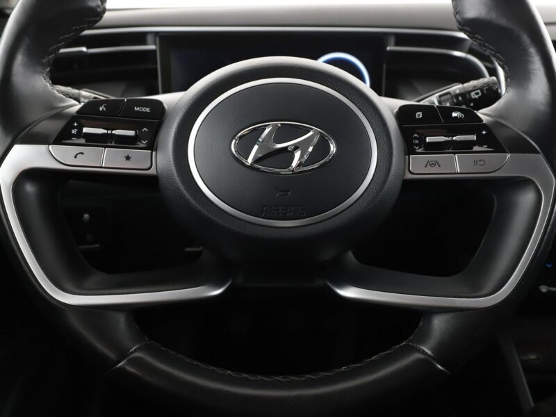 Hyundai Tucson N-Line Navi Skórzana tapicerka Rolety Klimatyzacja Podgrzewane fotele IV (2020-)