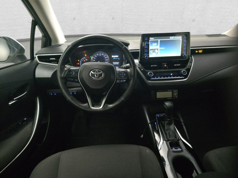 Toyota Corolla Seria E16 (2012-)