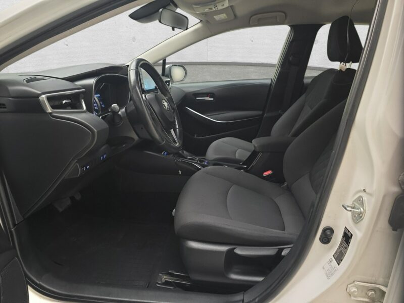 Toyota Corolla Seria E16 (2012-)