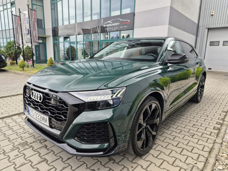 Audi RS Q8 600KM. Lakier Audi Exlusive. Masaże. B&O. ACC. Noktowizor. Hak. FV23%.