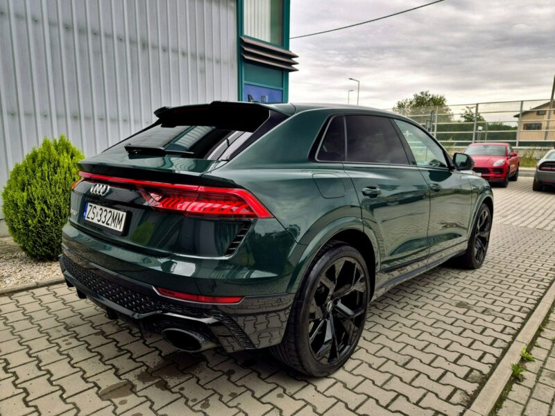 Audi RS Q8 600KM. Lakier Audi Exlusive. Masaże. B&O. ACC. Noktowizor. Hak. FV23%.