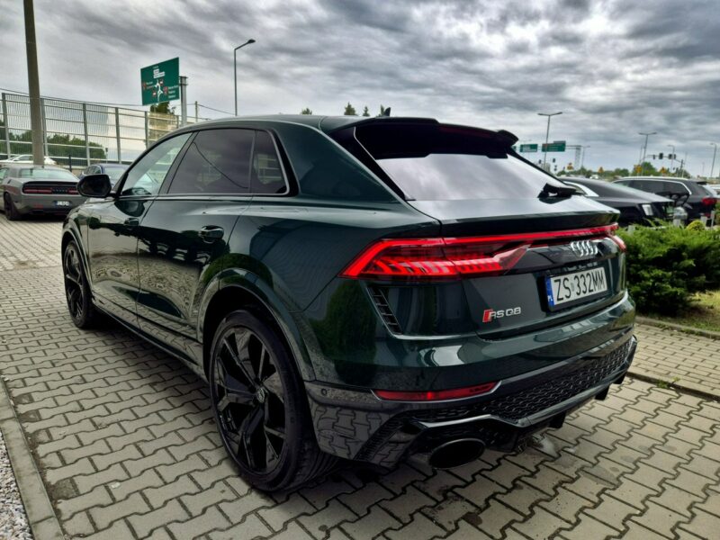 Audi RS Q8 600KM. Lakier Audi Exlusive. Masaże. B&O. ACC. Noktowizor. Hak. FV23%.