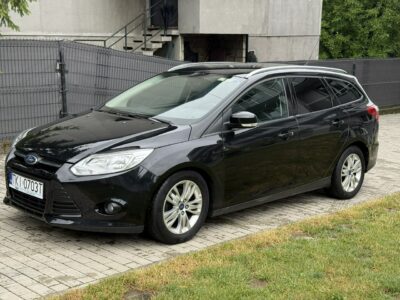 Ford Focus 1.6 Benzyna | Serwisowany | Gwarancja | Bogate wyposażenie | Zadbany Mk3 (2010-2018)