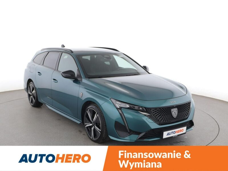 Peugeot 308 GT automat full LED skóra/alcantara navi virtual cocpit navi kamery T9 (2014-2021)