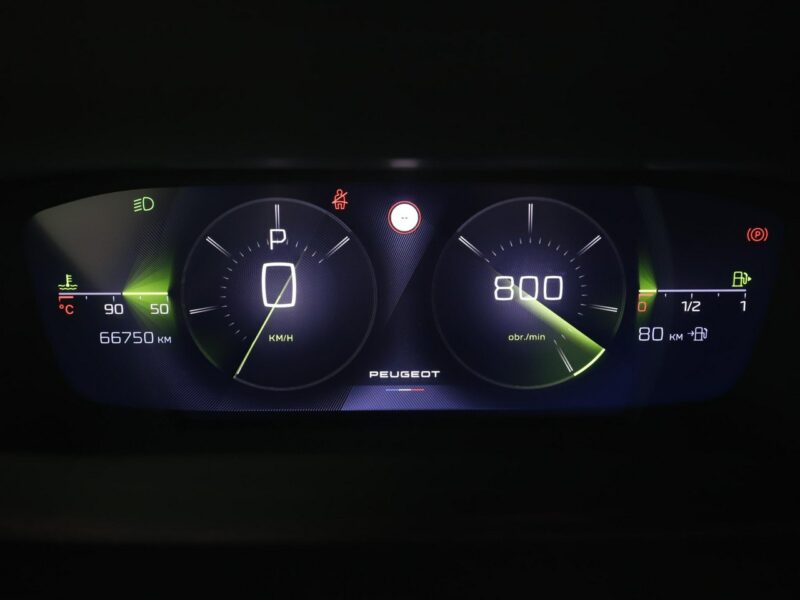 Peugeot 308 GT automat full LED skóra/alcantara navi virtual cocpit navi kamery T9 (2014-2021)