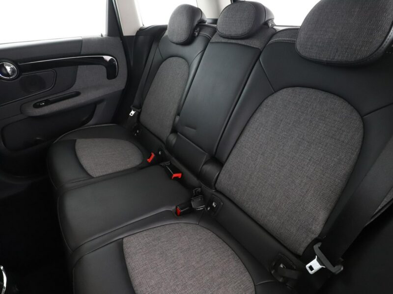 Mini Countryman GRATIS! Pakiet Serwisowy o wartości 600 zł!