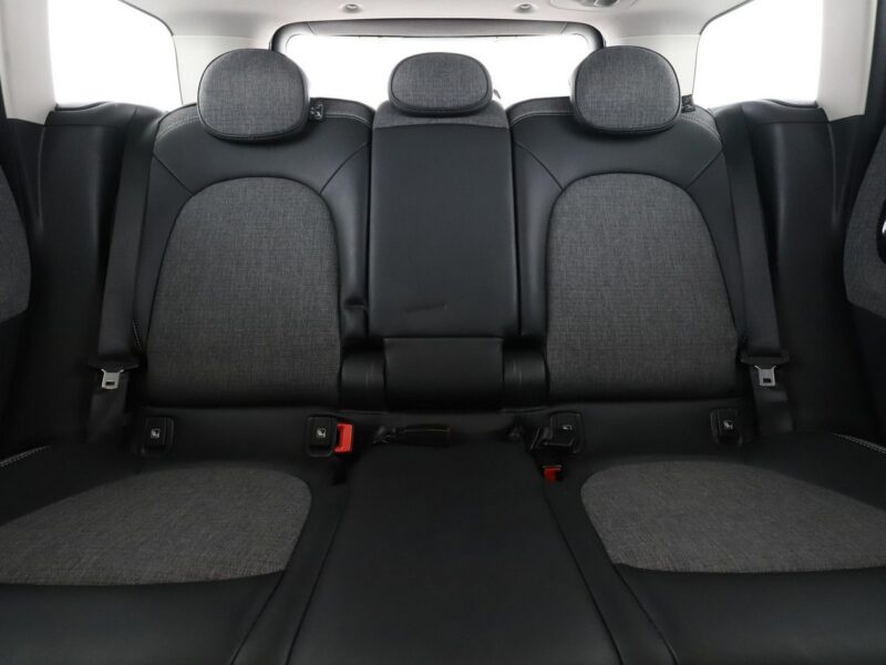 Mini Countryman GRATIS! Pakiet Serwisowy o wartości 600 zł!