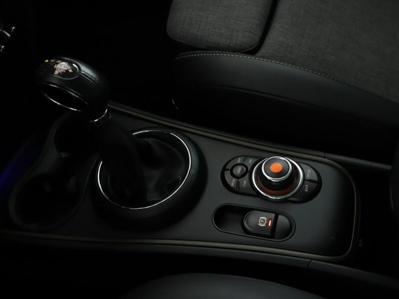 Mini Countryman GRATIS! Pakiet Serwisowy o wartości 600 zł!