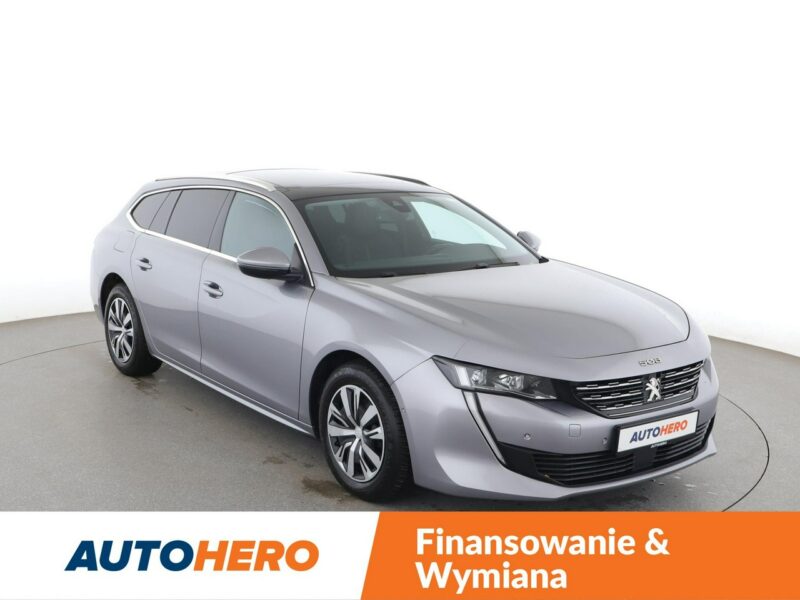 Peugeot 508 Allure, Panorama, kam.cofania, Navi, Podg.fotele, tempomat II (2018-)