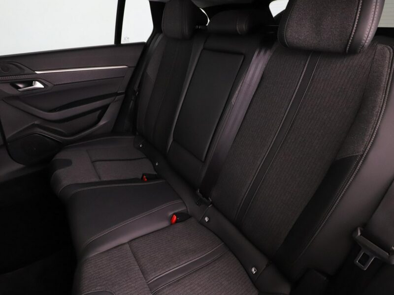 Peugeot 508 Allure, Panorama, kam.cofania, Navi, Podg.fotele, tempomat II (2018-)