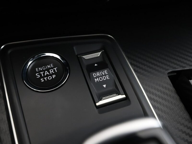 Peugeot 508 Allure, Panorama, kam.cofania, Navi, Podg.fotele, tempomat II (2018-)