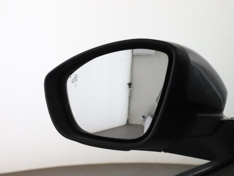 Peugeot 508 Allure, Panorama, kam.cofania, Navi, Podg.fotele, tempomat II (2018-)