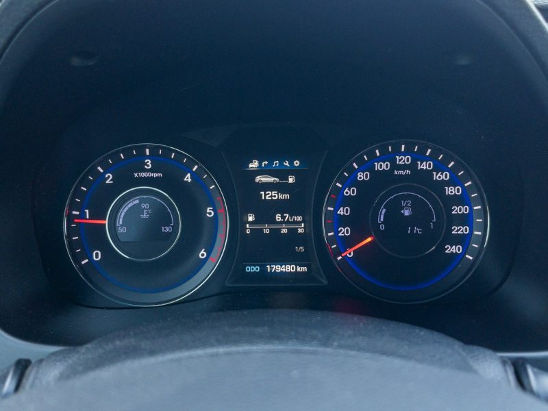 Hyundai i40 1.6 CRDI 136 KM Wagon Business Ksenon Salon PL 1wł. FV23%