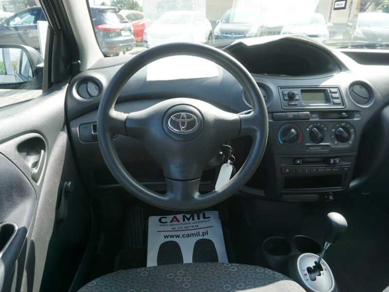 Toyota Yaris automat, polski salon, pierwszy właściciel, bardzo ekonomiczny, I (1999-2005)