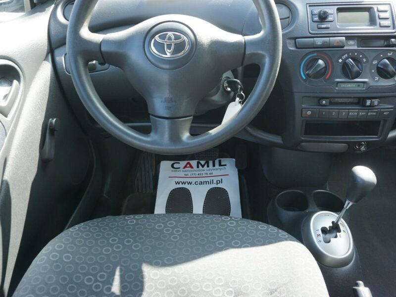 Toyota Yaris automat, polski salon, pierwszy właściciel, bardzo ekonomiczny, I (1999-2005)