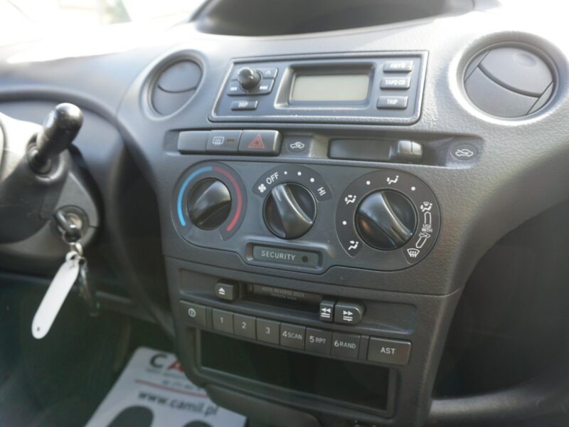 Toyota Yaris automat, polski salon, pierwszy właściciel, bardzo ekonomiczny, I (1999-2005)