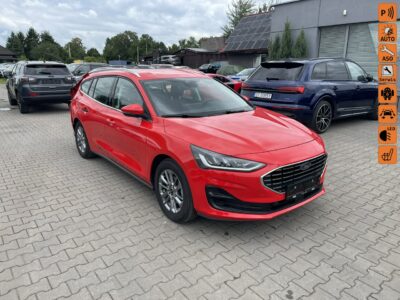 Ford Focus Podgrzewane: fotele, kierownica, szyba_ Parktronik Virtual Mk4 (2018-)