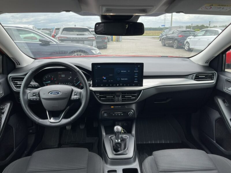Ford Focus Podgrzewane: fotele, kierownica, szyba_ Parktronik Virtual Mk4 (2018-)