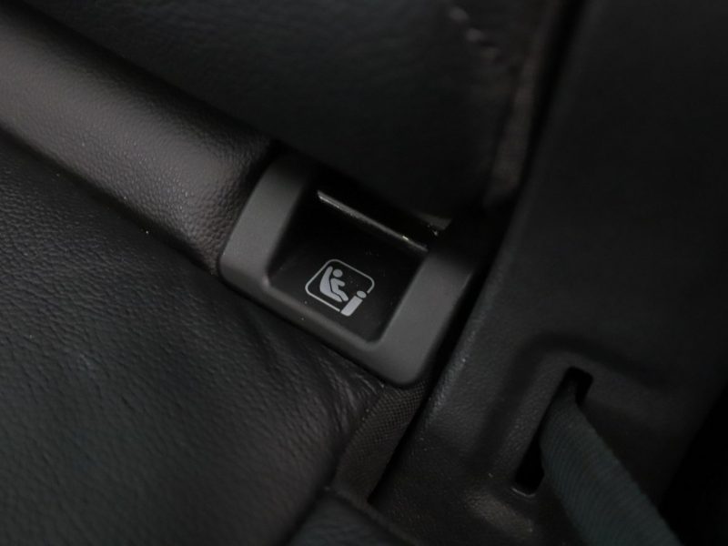 Volkswagen Tiguan skóra navi panorama grzane fotele kamera i czujniki parowania hak II (2016-2024)
