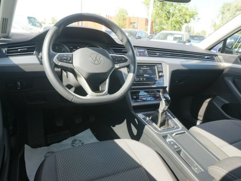 Volkswagen Passat 2.0 TDI/150 KM Evo Essence Salon PL Fvat 23% PO4XG67 B8 (2014-2023)