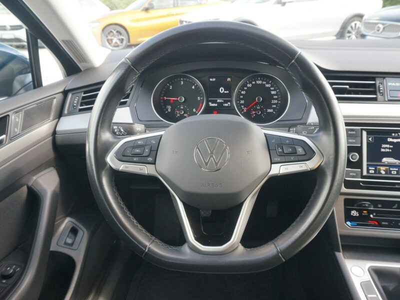 Volkswagen Passat 2.0 TDI/150 KM Evo Essence Salon PL Fvat 23% PO4XG70 B8 (2014-2023)