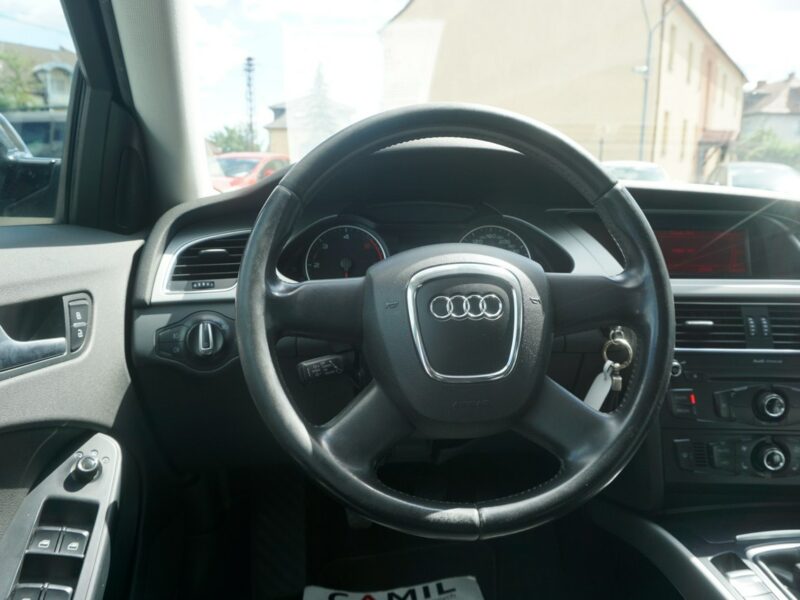 Audi A4 zarejestrowany, ubezpieczony B8 (2007-2015)