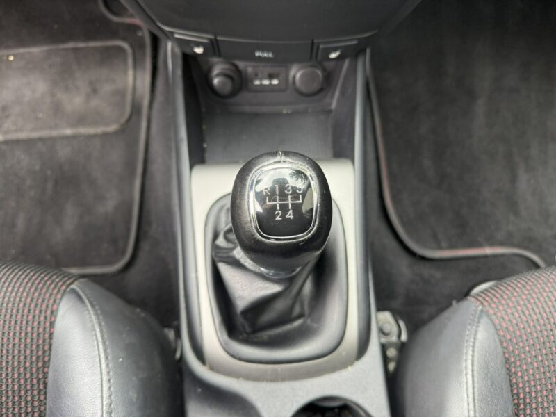 Hyundai i30 1.4 Benzyna | Serwisowany | Gwarancja | Bogate wyposażenie | Zadbany I (2002-2013)