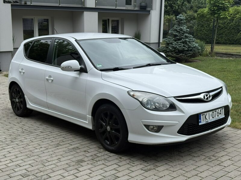 Hyundai i30 1.4 Benzyna | Serwisowany | Gwarancja | Bogate wyposażenie | Zadbany I (2002-2013)