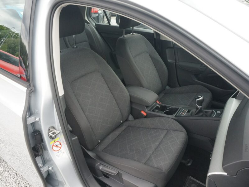 Volkswagen Golf 2.0 TDI/115 KM Life Salon PL Fvat23% WND9115A VIII (2020-)