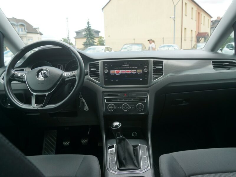 Volkswagen Golf Sportsvan zarejestrowany, ubezpieczony, niski przebieg I (2014-)