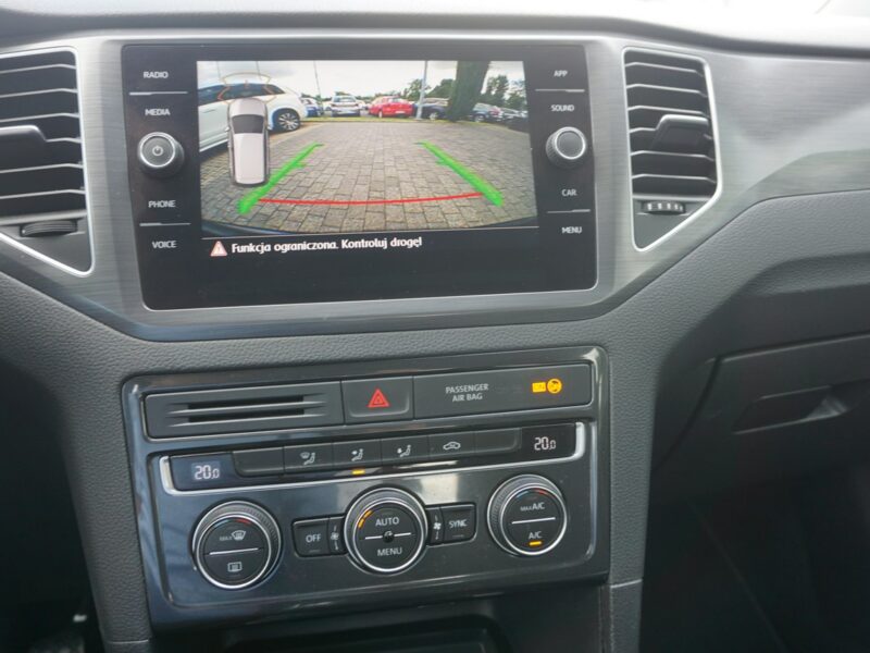Volkswagen Golf Sportsvan zarejestrowany, ubezpieczony, niski przebieg I (2014-)