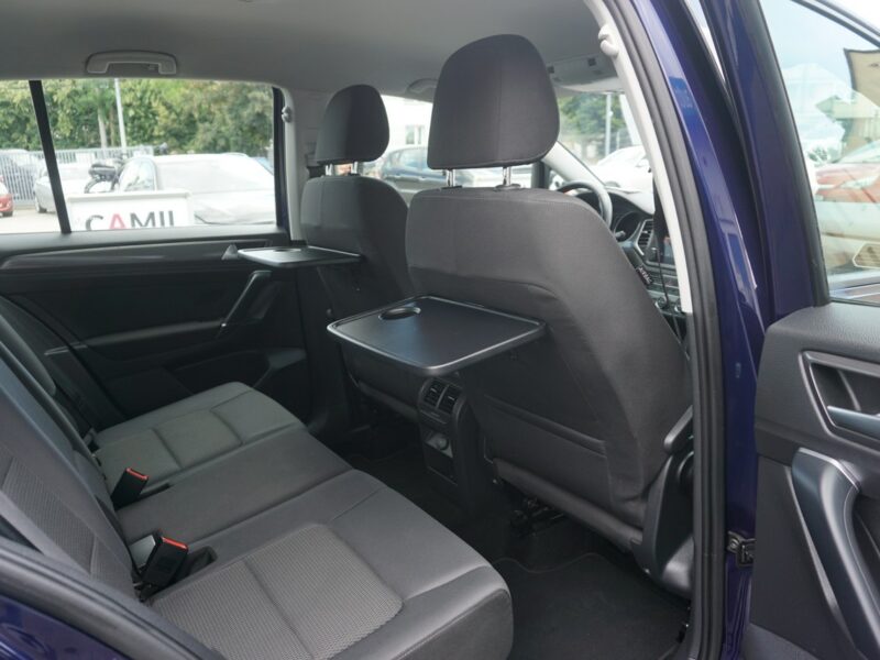 Volkswagen Golf Sportsvan zarejestrowany, ubezpieczony, niski przebieg I (2014-)