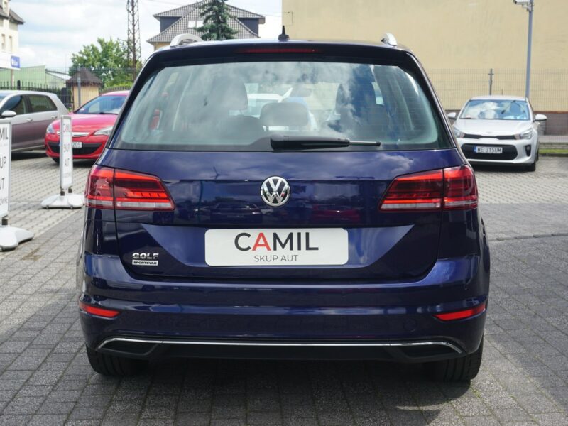 Volkswagen Golf Sportsvan zarejestrowany, ubezpieczony, niski przebieg I (2014-)