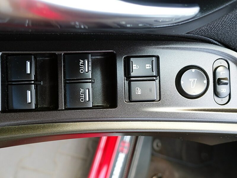Honda Civic 1,8 16V Led+NAVI+Kamera+Podgrzew fotele BEZWYPADKOWY GWARANCJA Krajowy IX (2011-)
